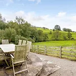 Mill Race At Broughton Sanctuary Holiday home Skipton
